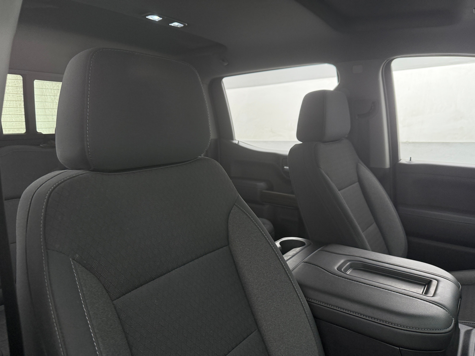 Thumbnail: 2020 Chevrolet Silverado 1500 - 2