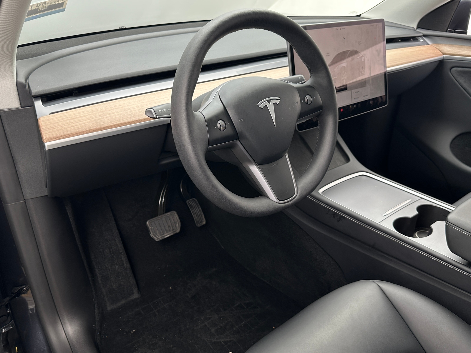 Thumbnail: 2024 Tesla Model Y - 2