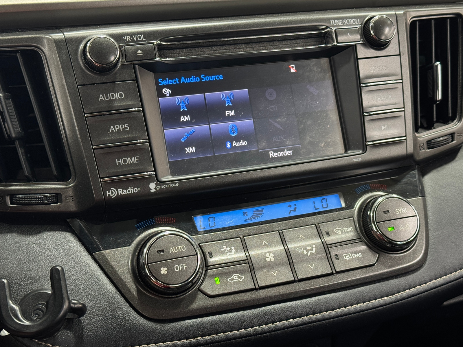 Thumbnail: 2015 Toyota RAV4 - 4