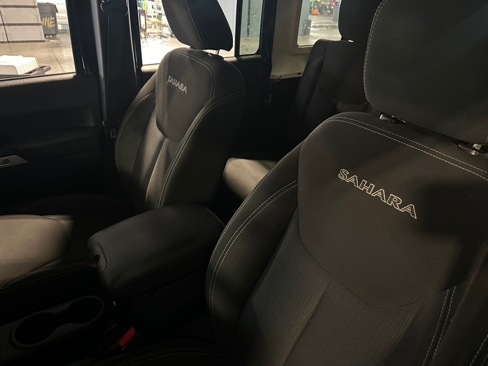 Thumbnail: 2017 Jeep Wrangler - 2