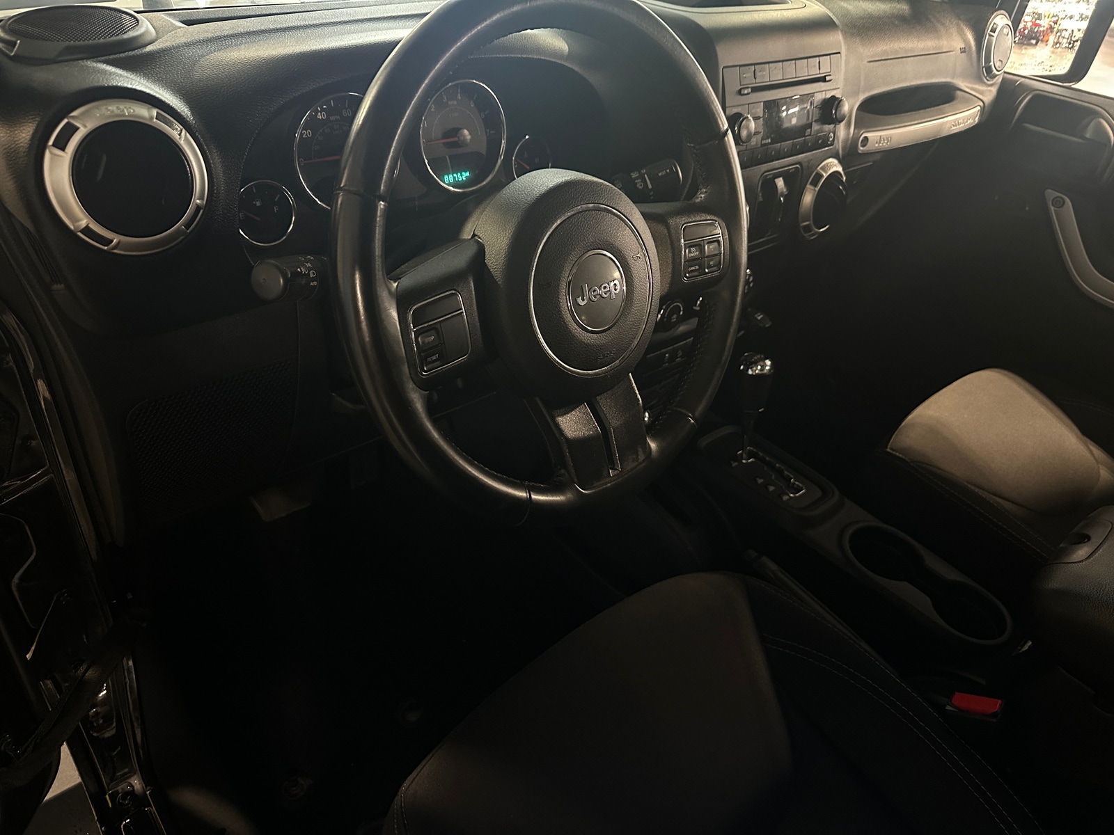 Thumbnail: 2017 Jeep Wrangler - 3