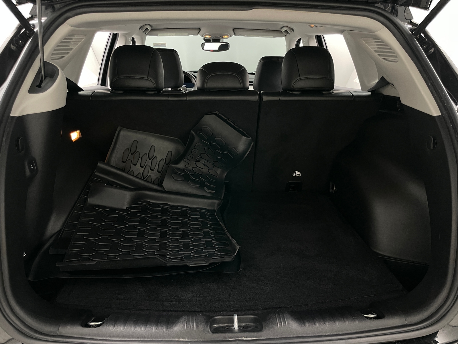 Thumbnail: 2022 Jeep Compass - 6