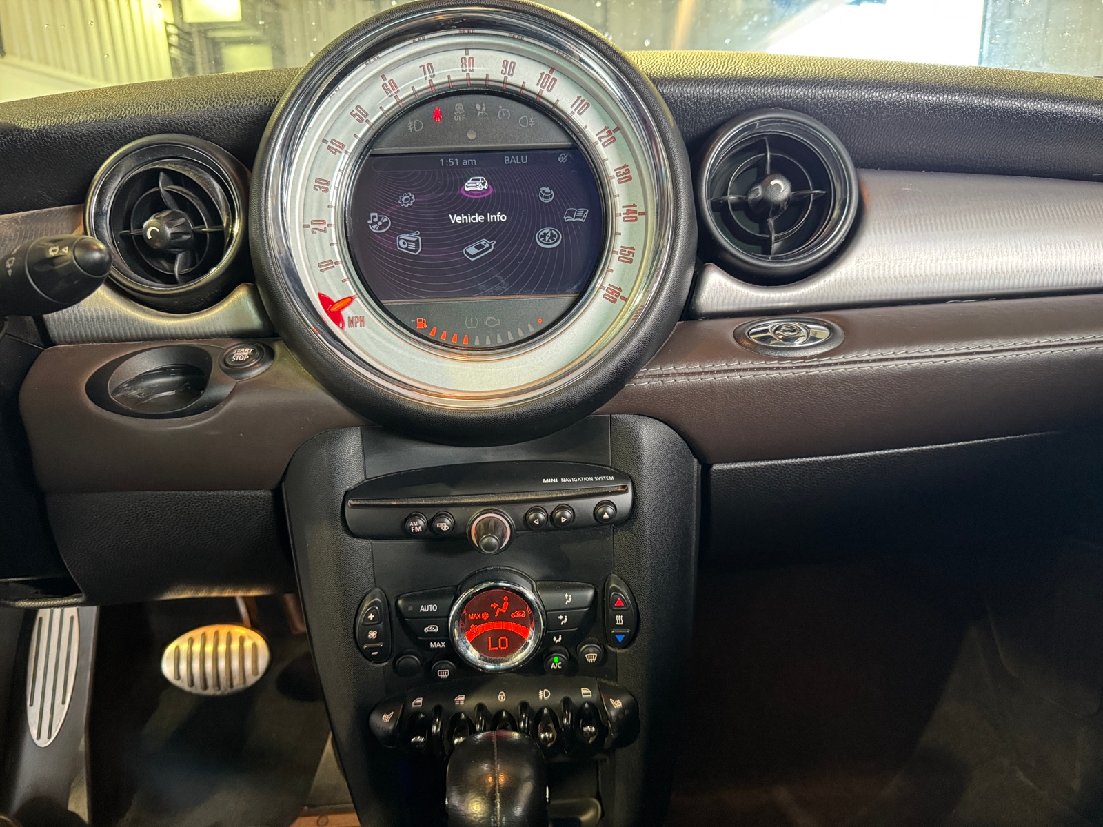 Thumbnail: 2013 MINI Cooper Convertible - 3