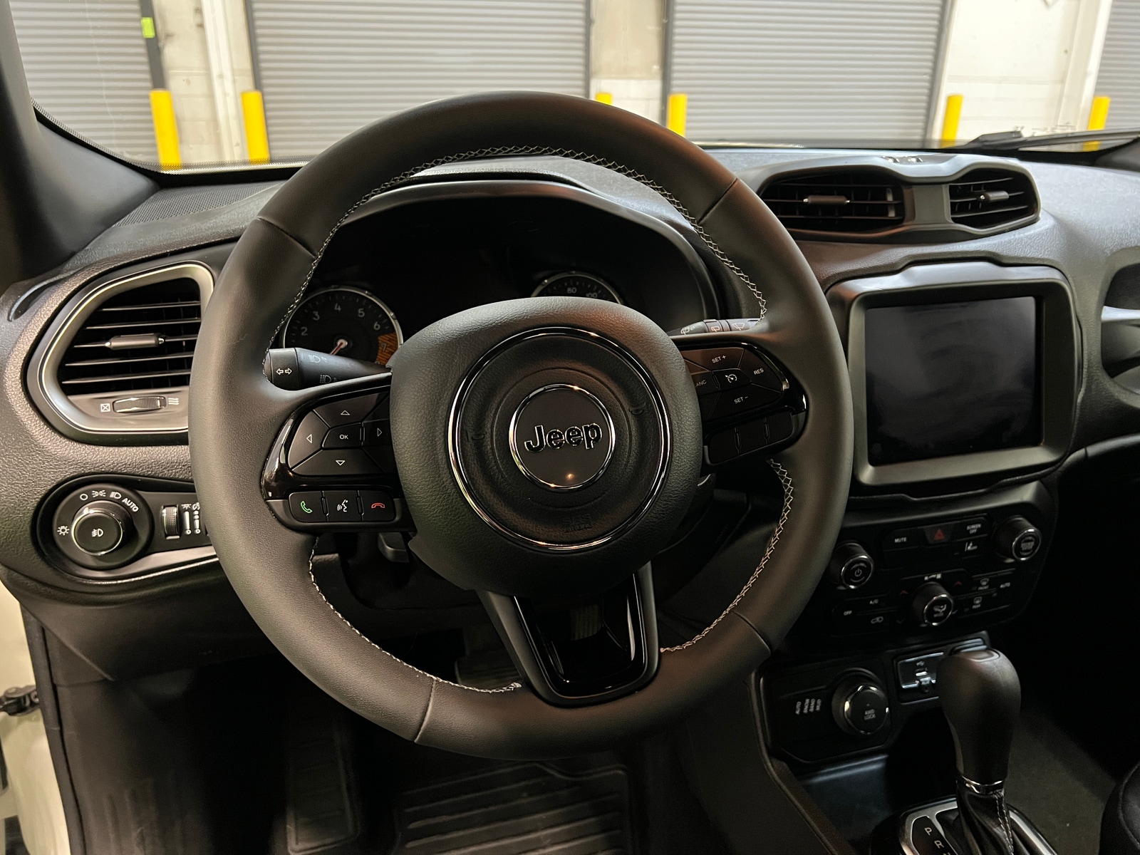 Thumbnail: 2021 Jeep Renegade - 5