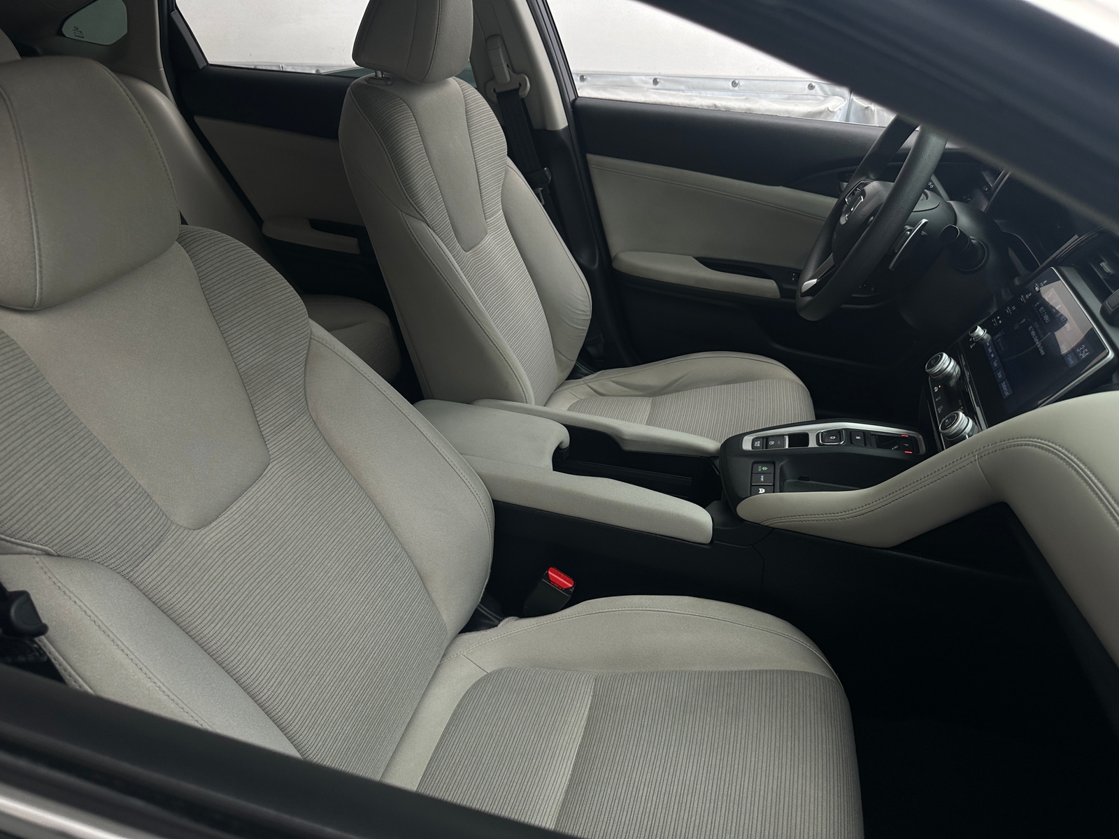 Thumbnail: 2020 Honda Insight - 2