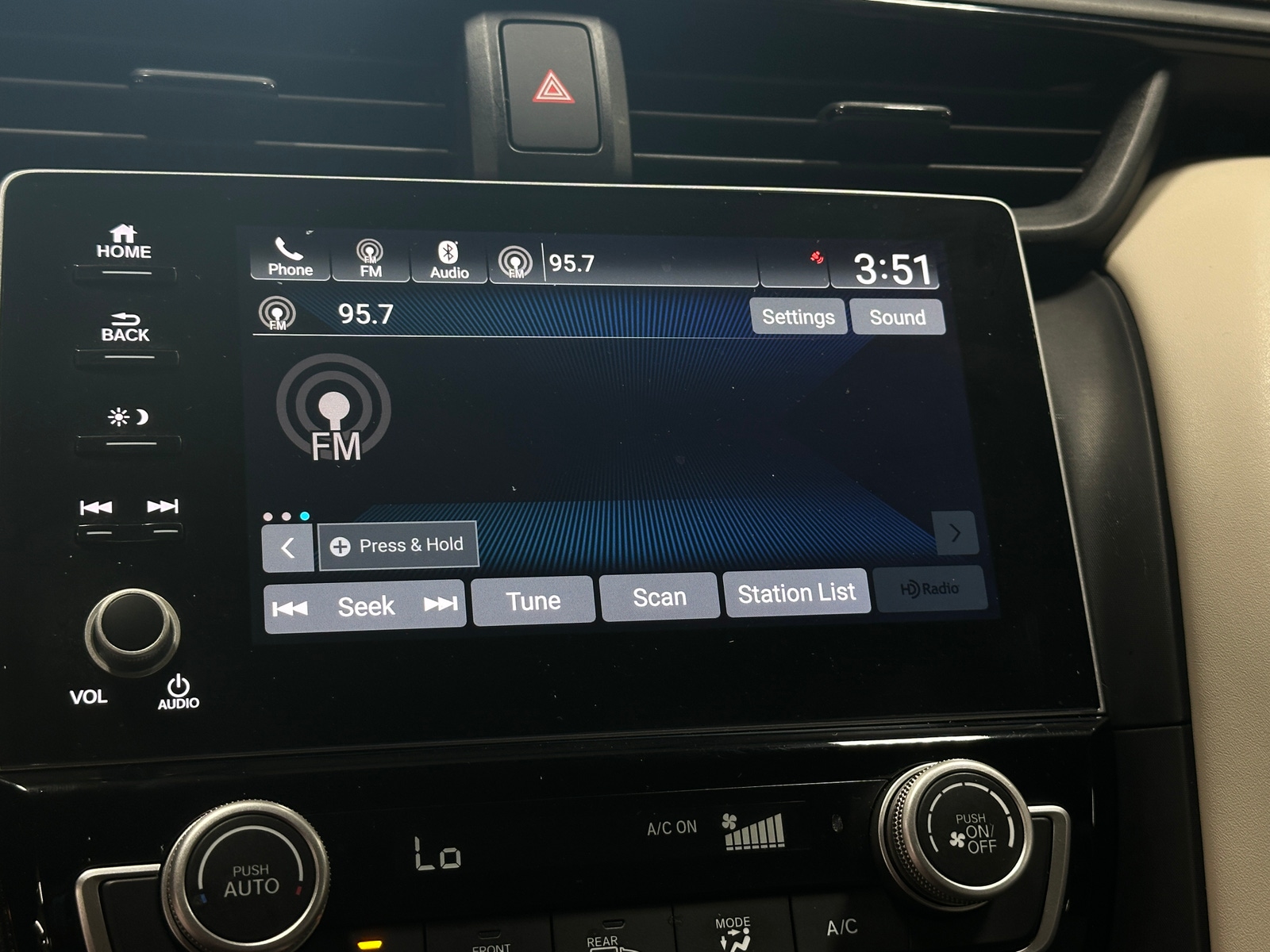 Thumbnail: 2020 Honda Insight - 4