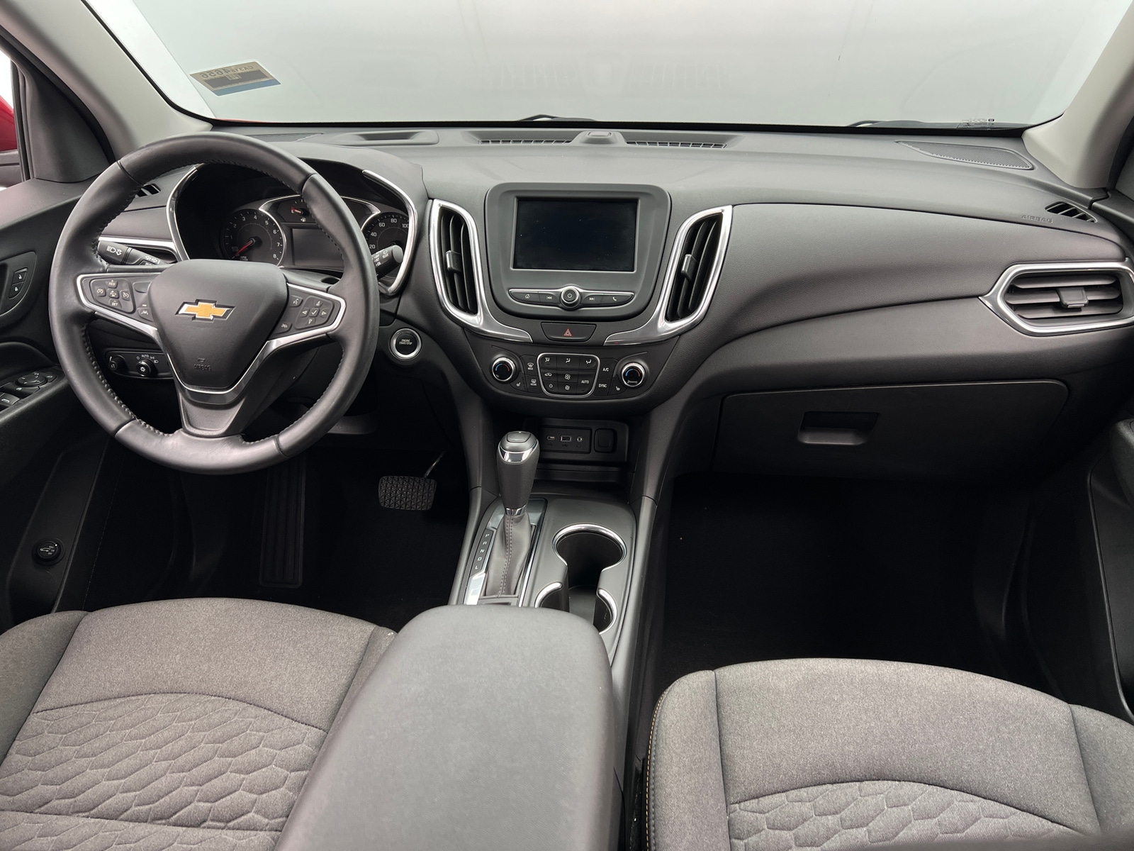 Thumbnail: 2020 Chevrolet Equinox - 3