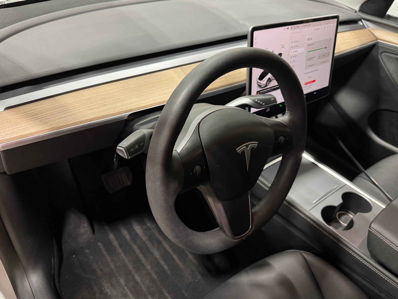 Thumbnail: 2023 Tesla Model Y - 2