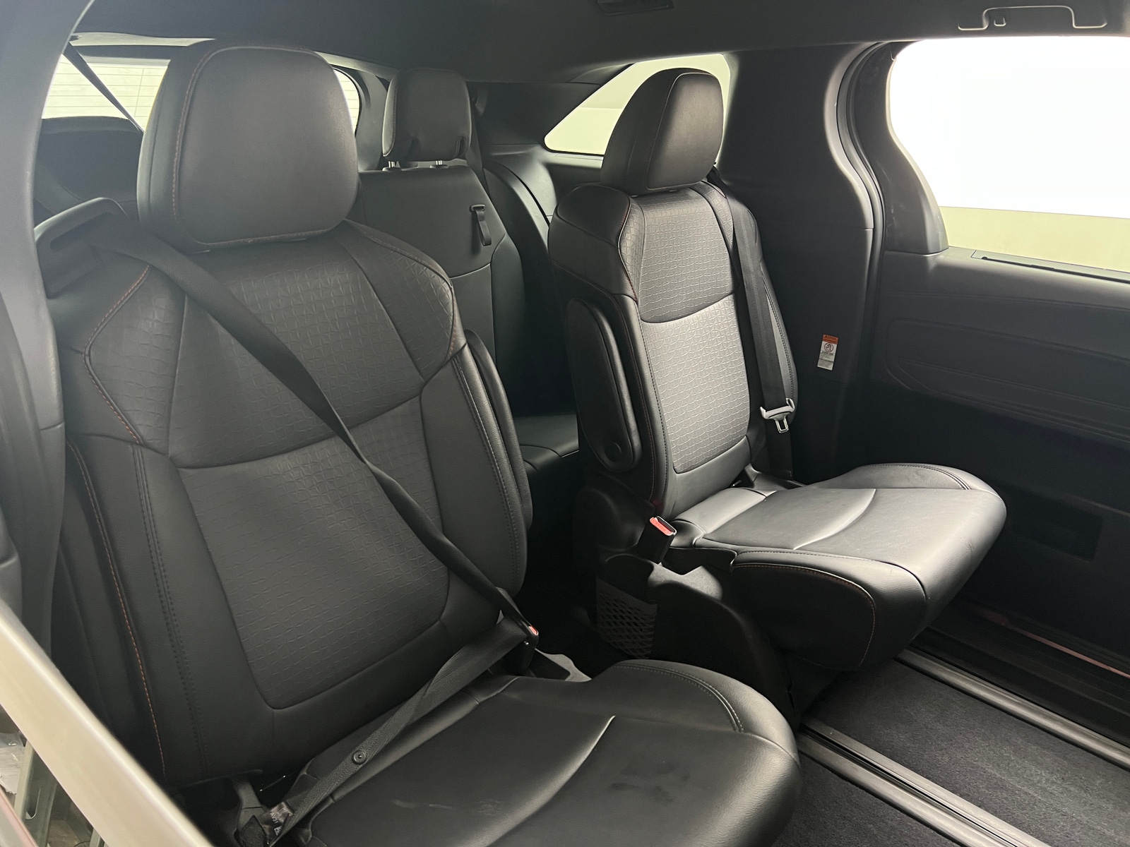 Thumbnail: 2022 Toyota Sienna - 5