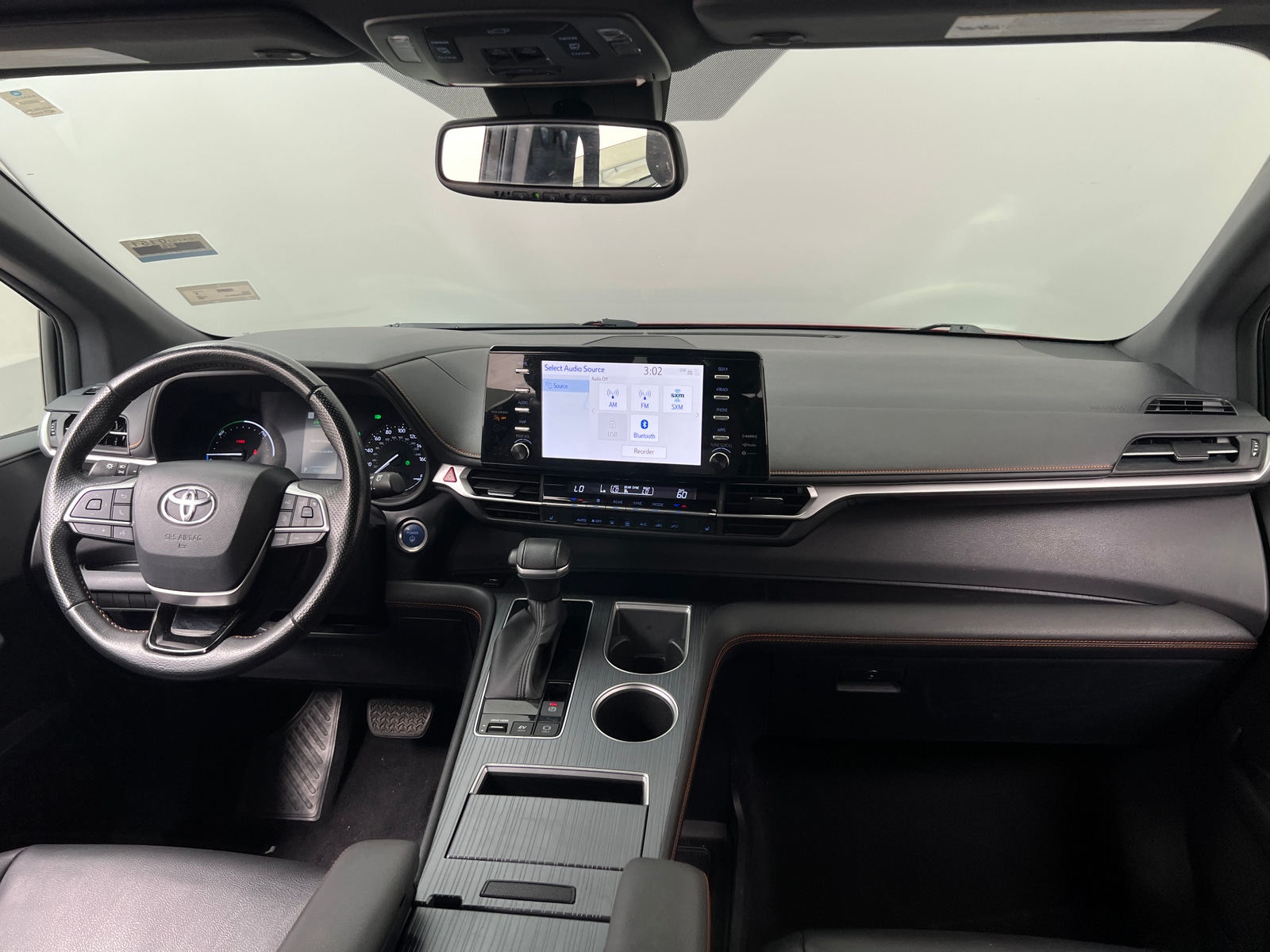 Thumbnail: 2022 Toyota Sienna - 2