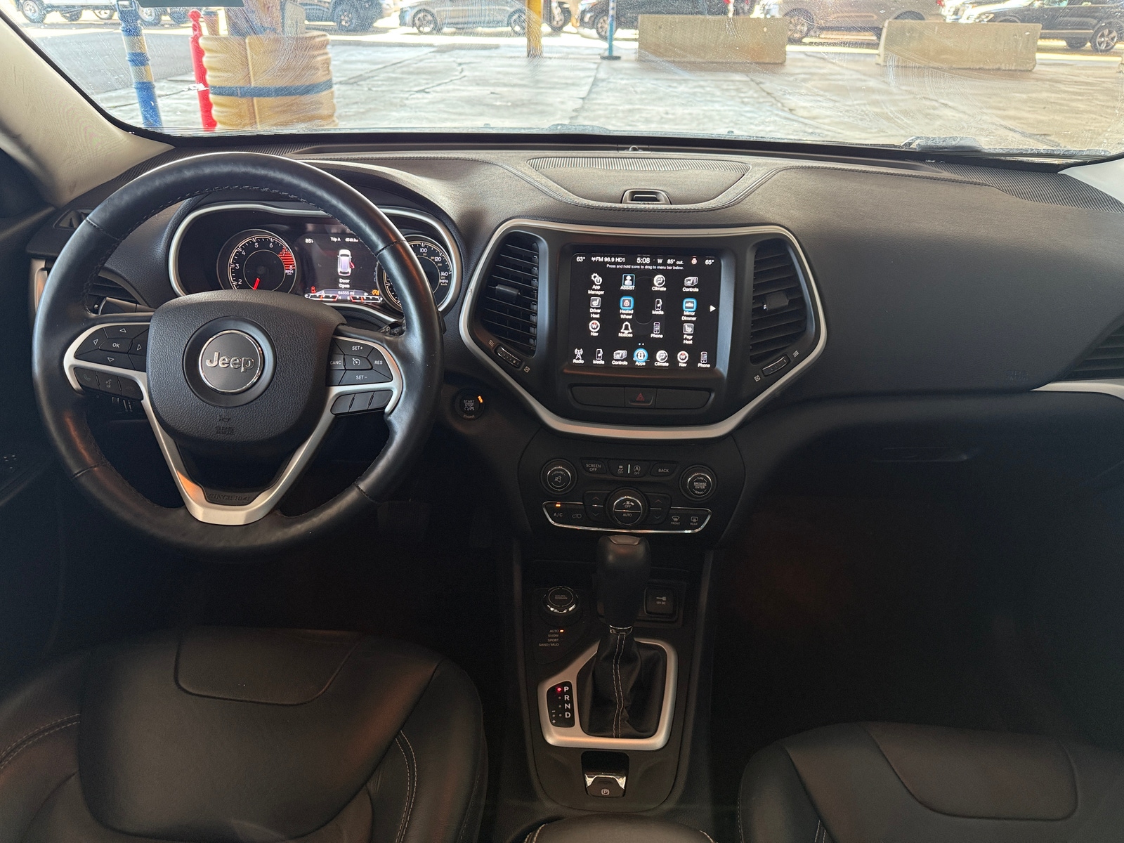 Thumbnail: 2016 Jeep Cherokee - 2
