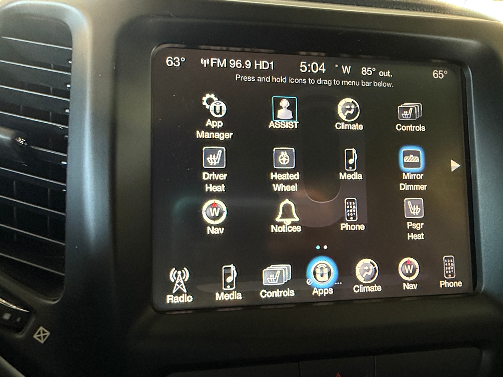 Thumbnail: 2016 Jeep Cherokee - 3