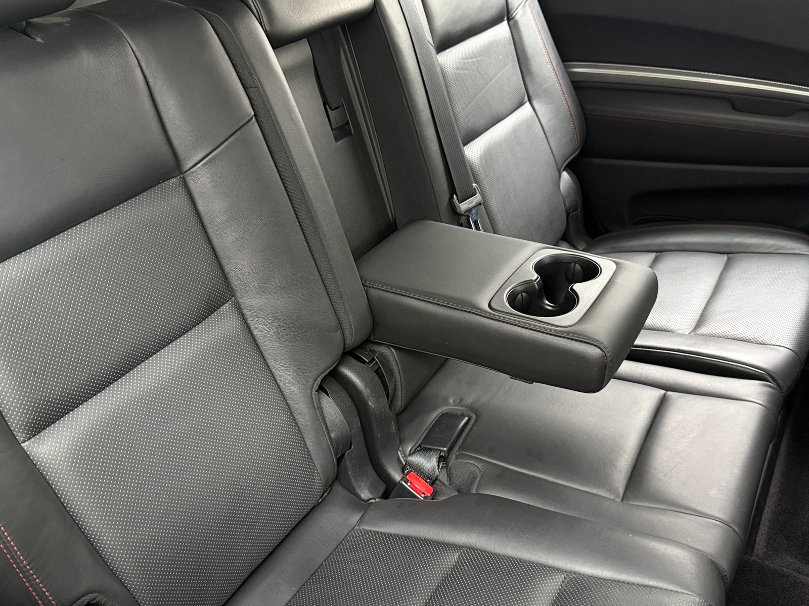 Thumbnail: 2018 Dodge Durango - 5