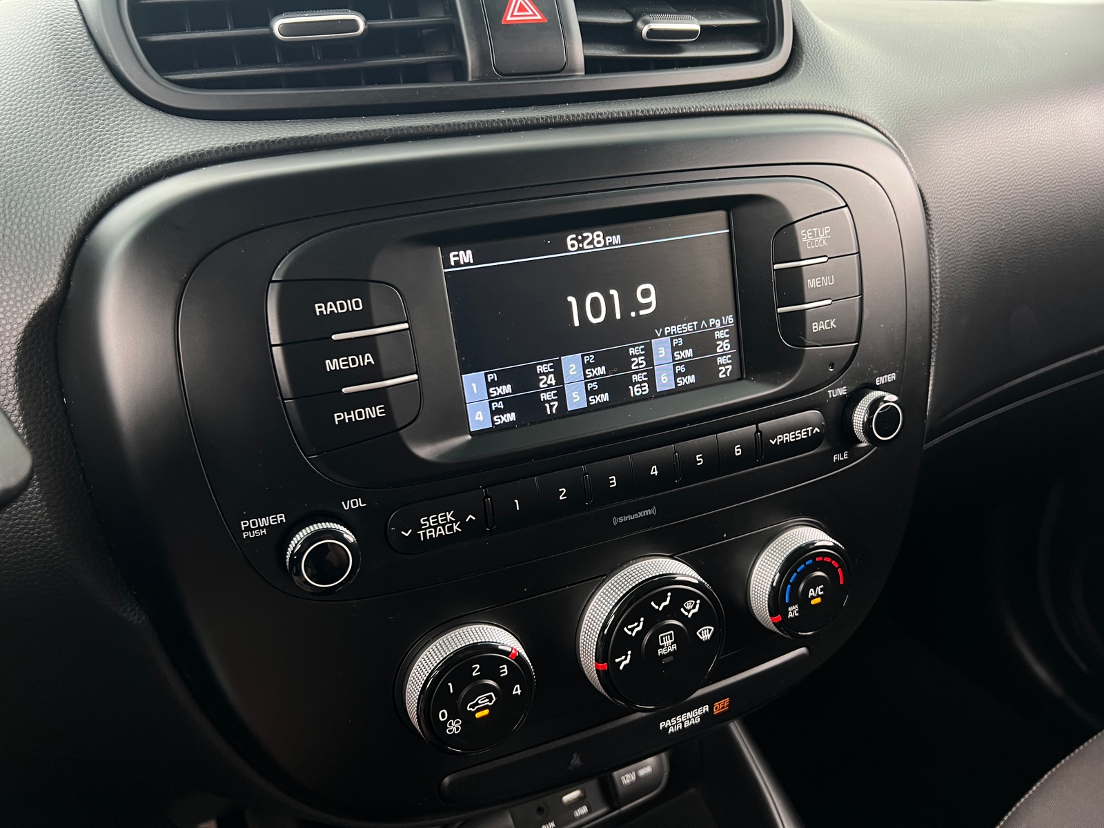Thumbnail: 2017 Kia Soul - 4