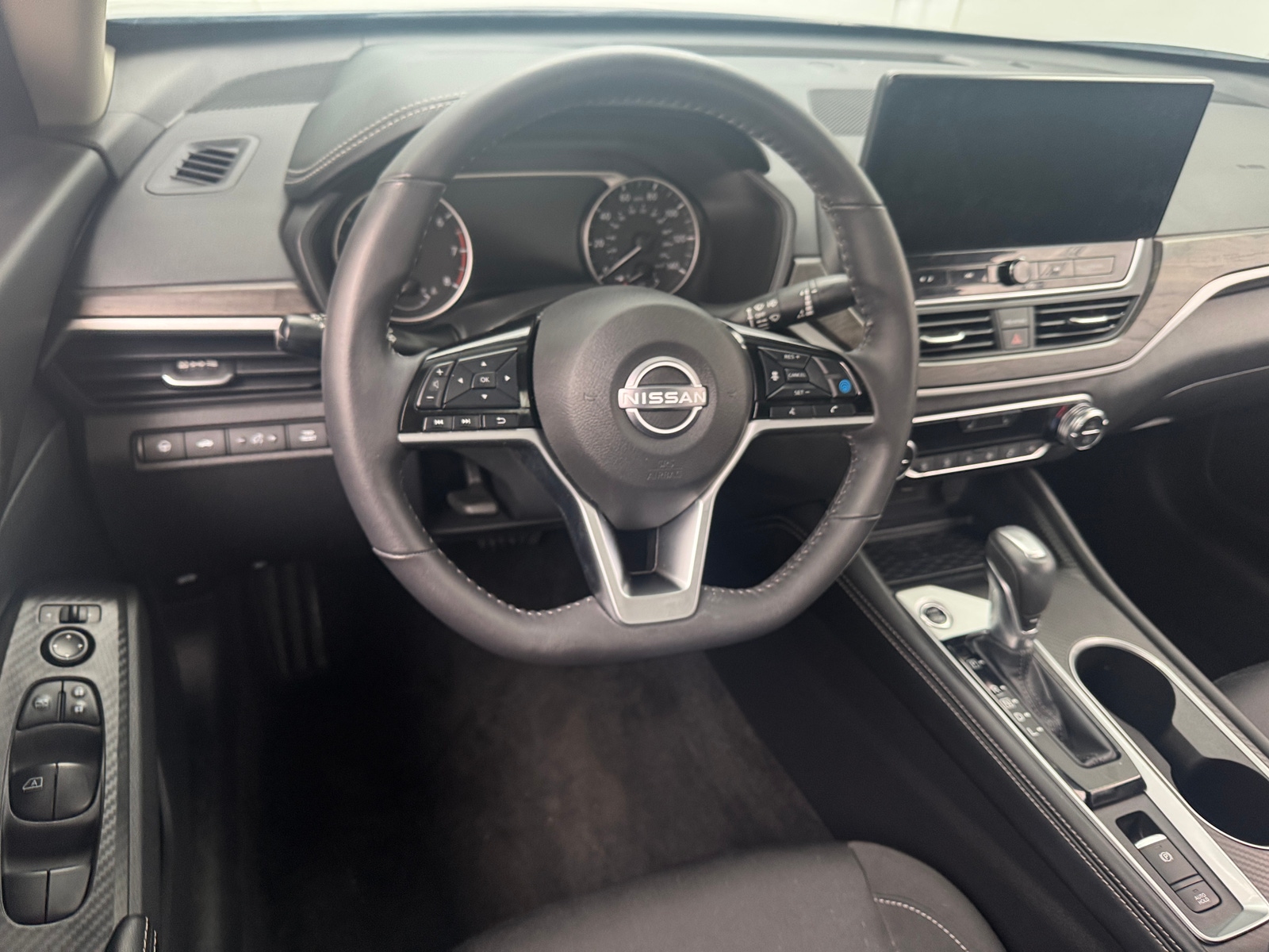 Thumbnail: 2025 Nissan Altima - 5