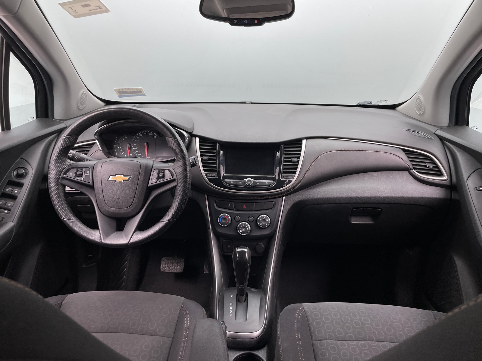 Thumbnail: 2020 Chevrolet Trax - 3