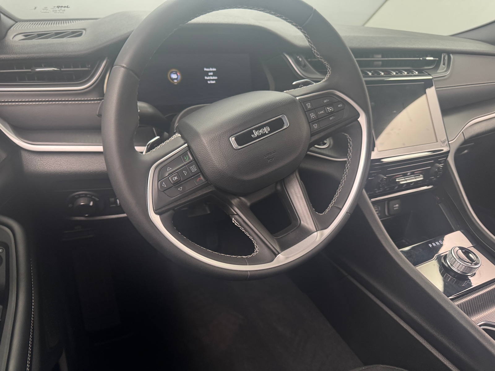 Thumbnail: 2024 Jeep Grand Cherokee - 5