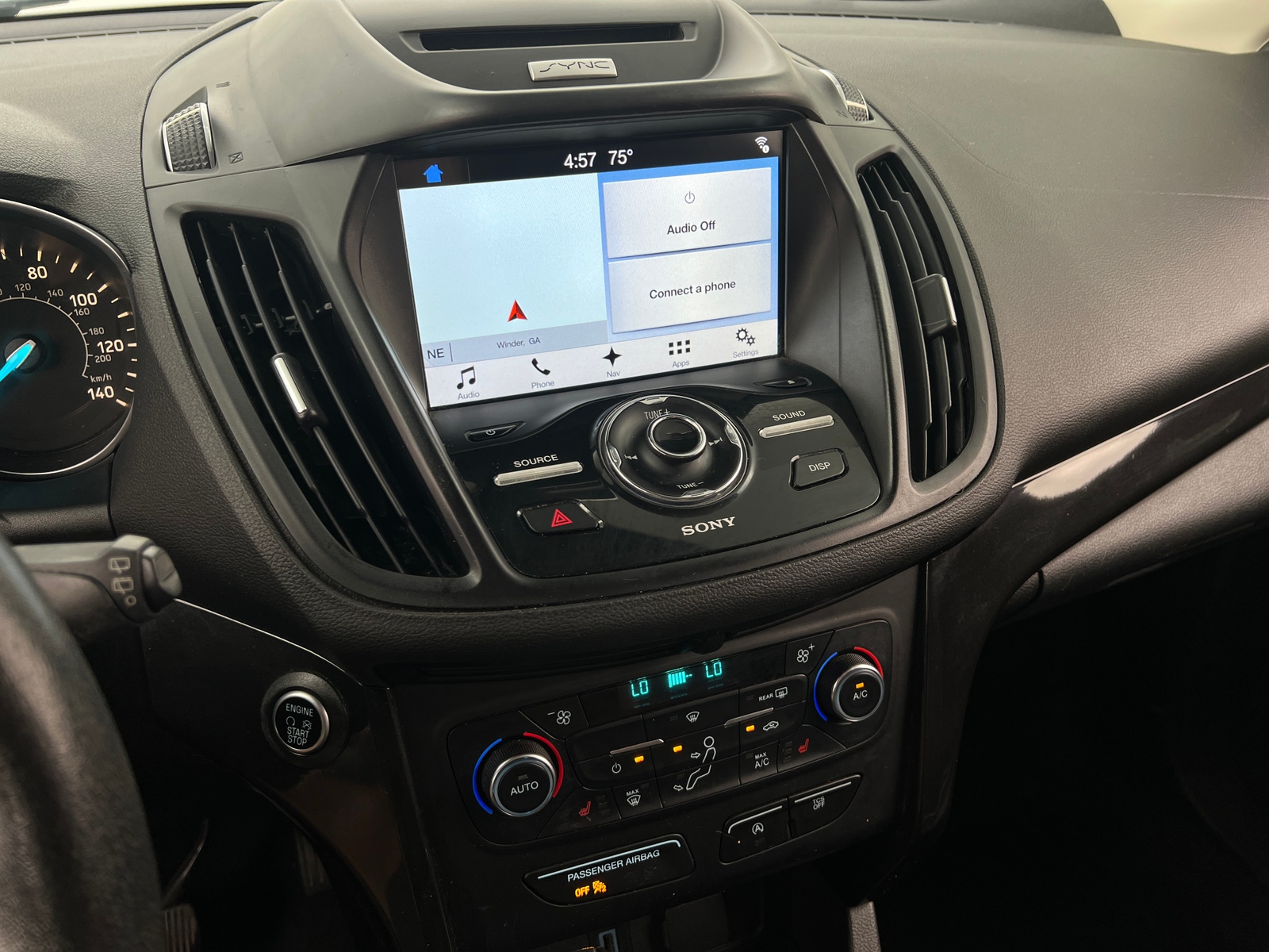 Thumbnail: 2017 Ford Escape - 3