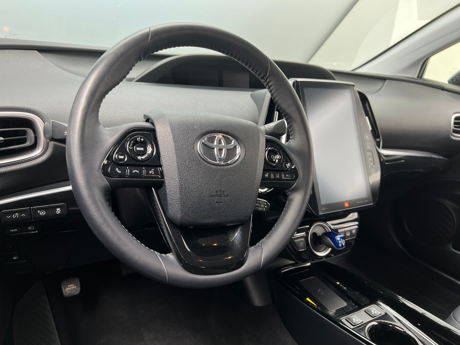 Thumbnail: 2020 Toyota Prius Prime - 4