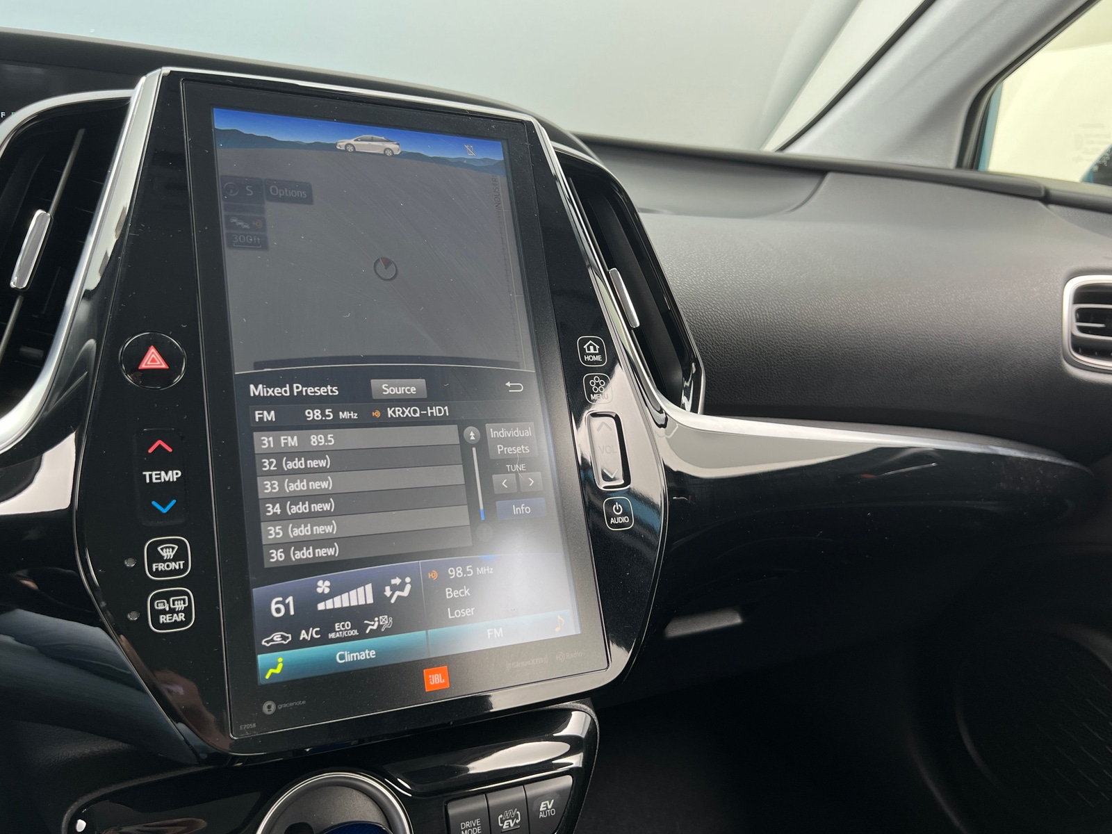 Thumbnail: 2020 Toyota Prius Prime - 3