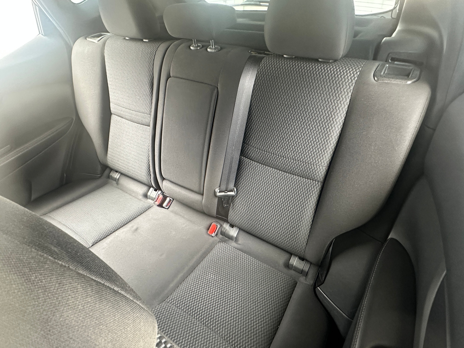 Thumbnail: 2018 Nissan Rogue Sport - 6