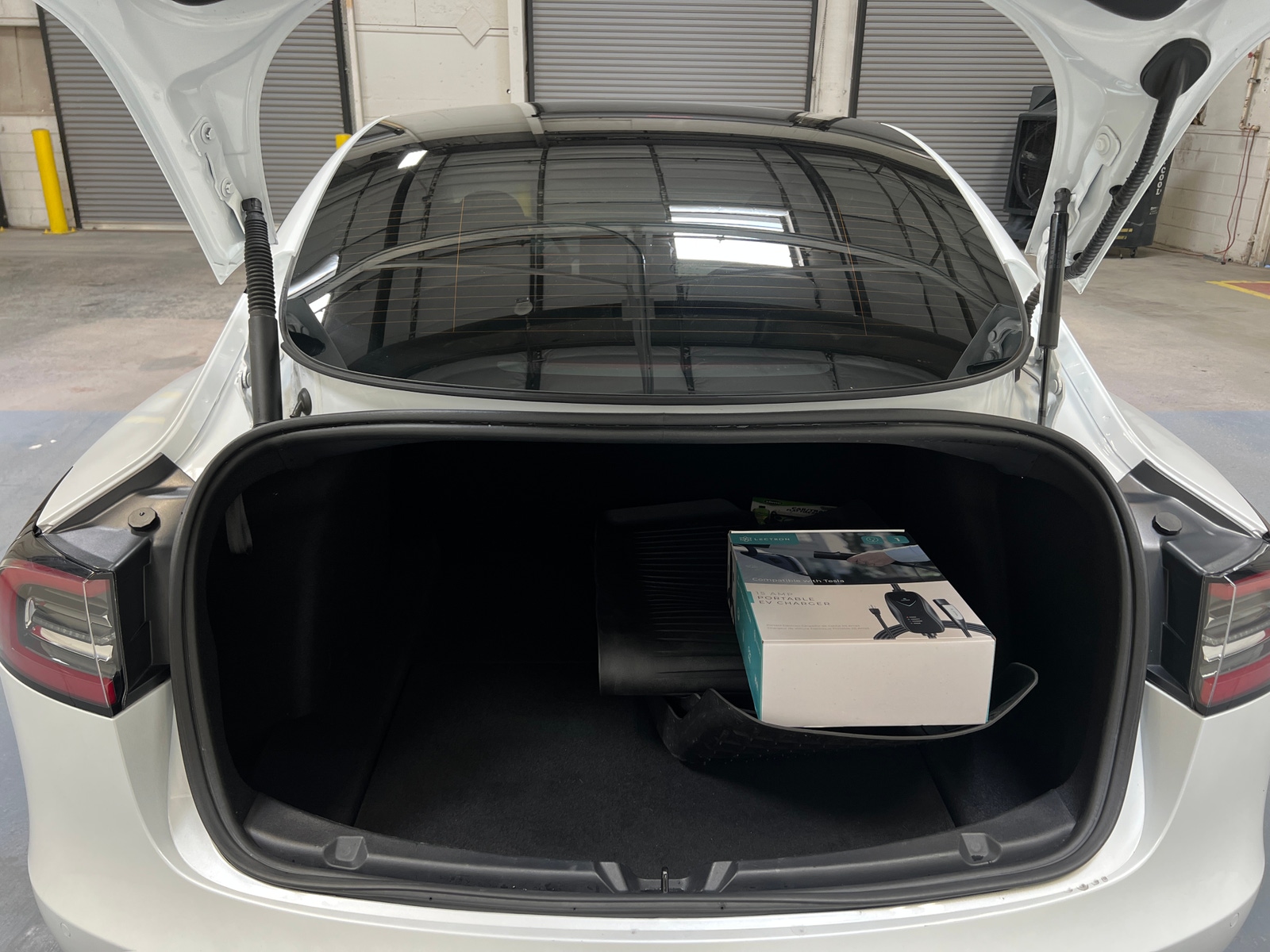 Thumbnail: 2022 Tesla Model 3 - 6