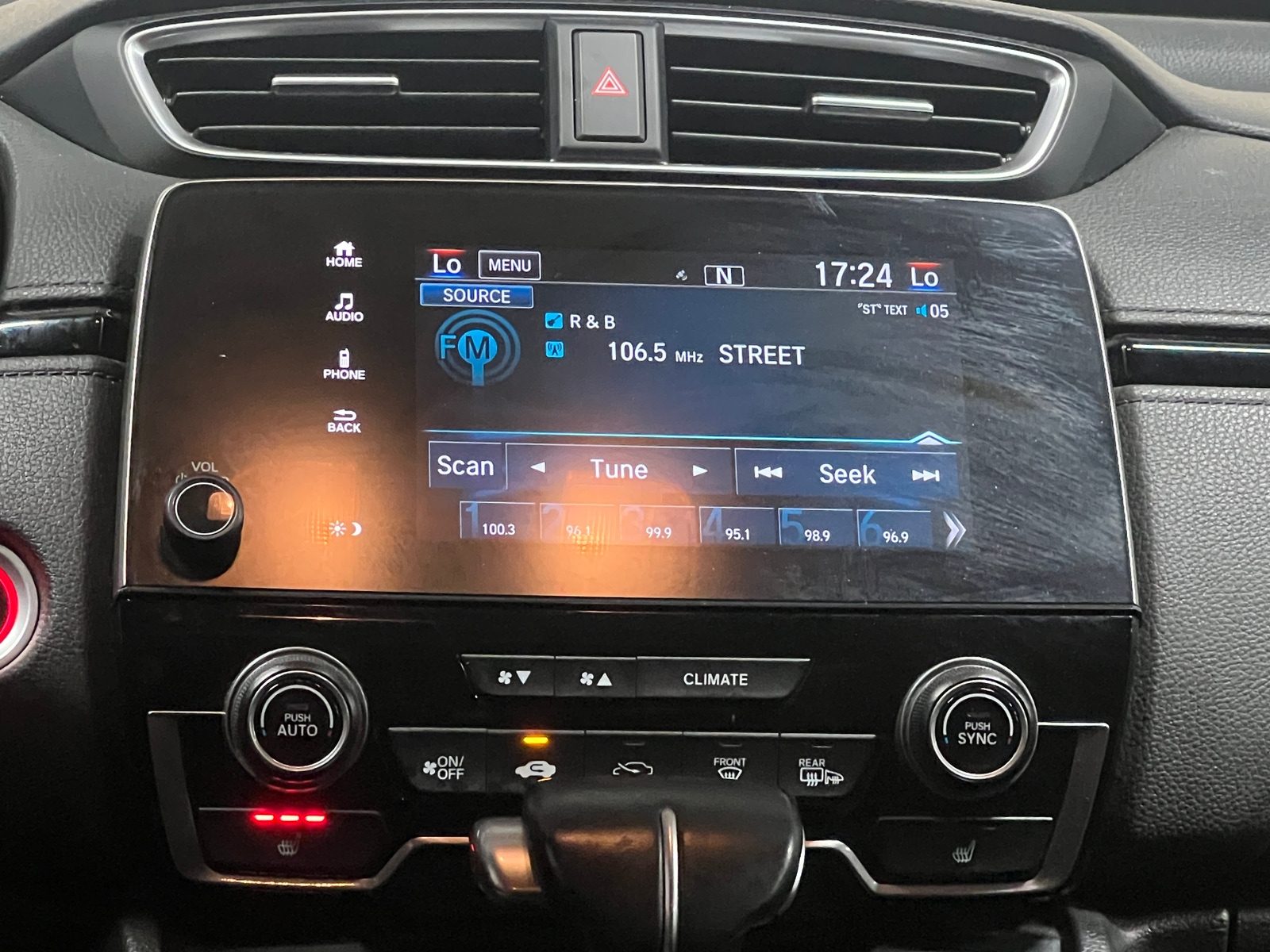 Thumbnail: 2018 Honda CR-V - 3