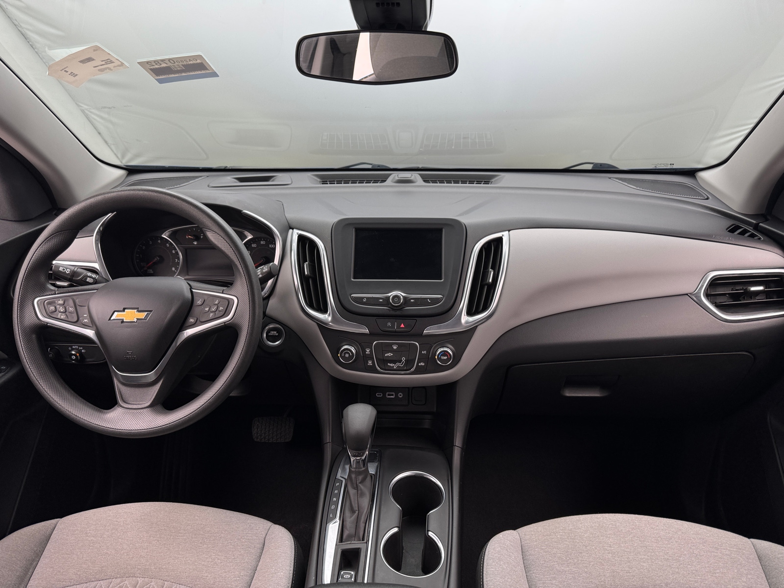Thumbnail: 2022 Chevrolet Equinox - 3