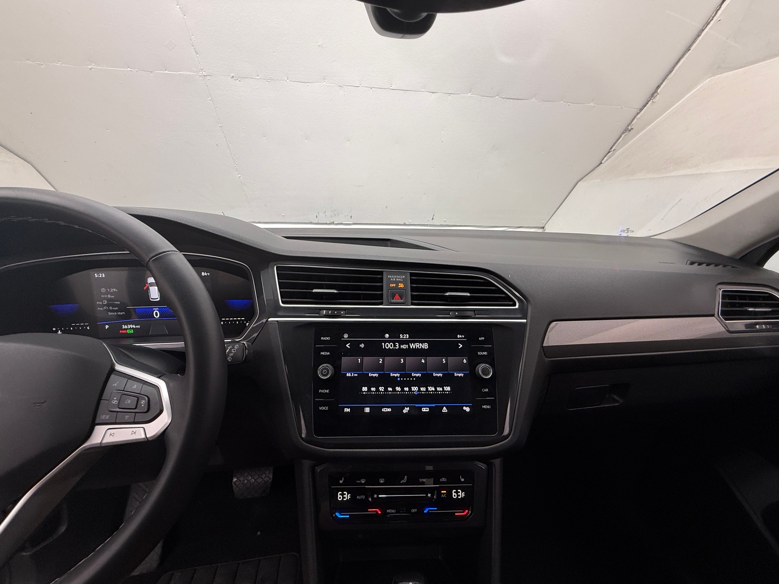 Thumbnail: 2024 Volkswagen Tiguan - 2
