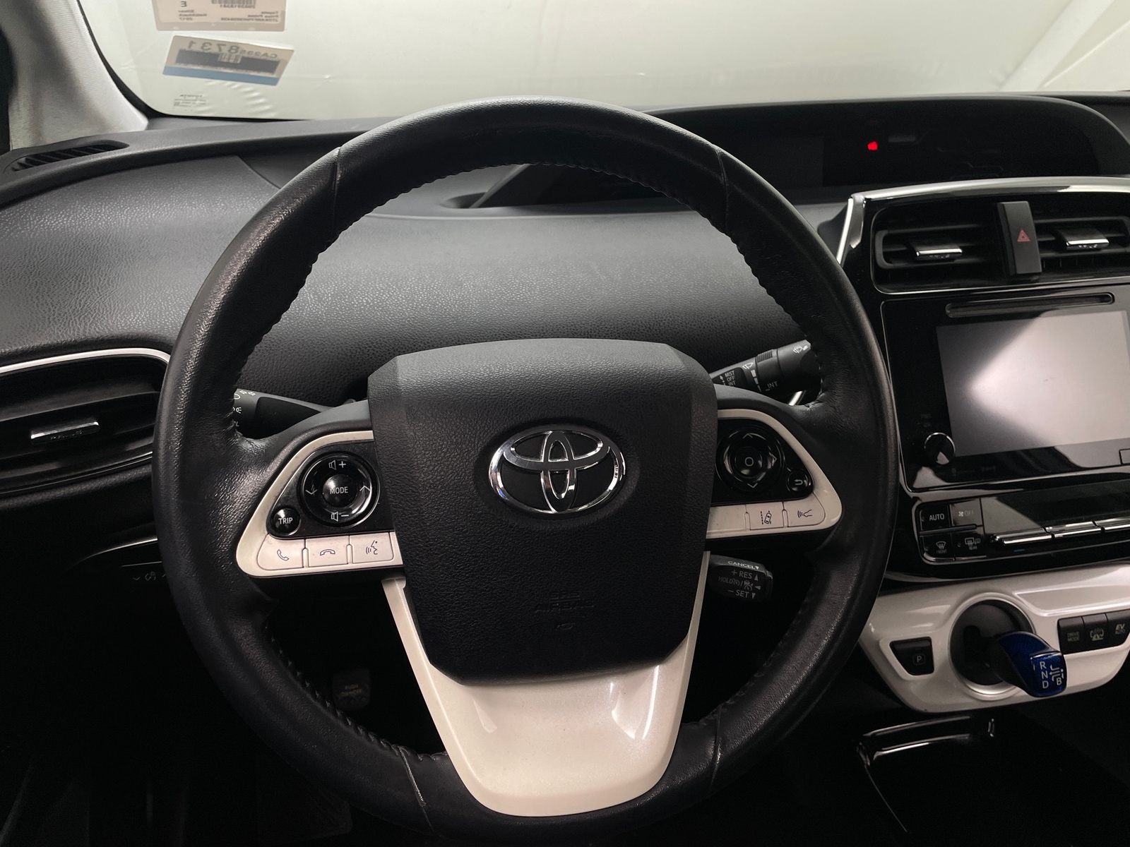 Thumbnail: 2017 Toyota Prius Prime - 5