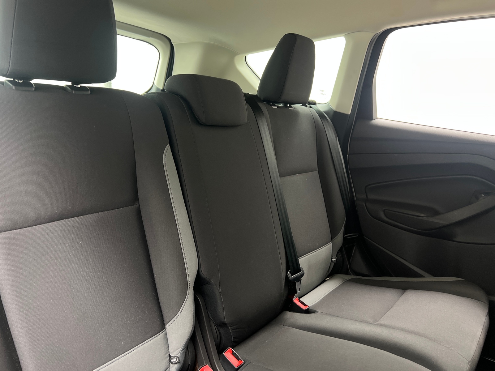 Thumbnail: 2016 Ford Escape - 6