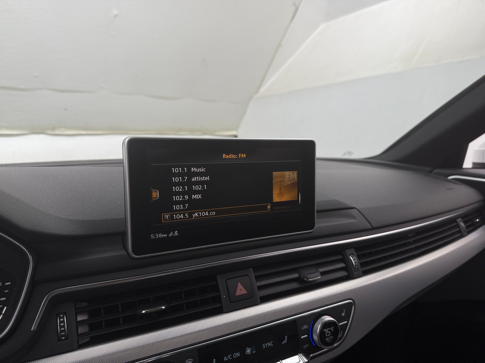 Thumbnail: 2019 Audi A4 - 3