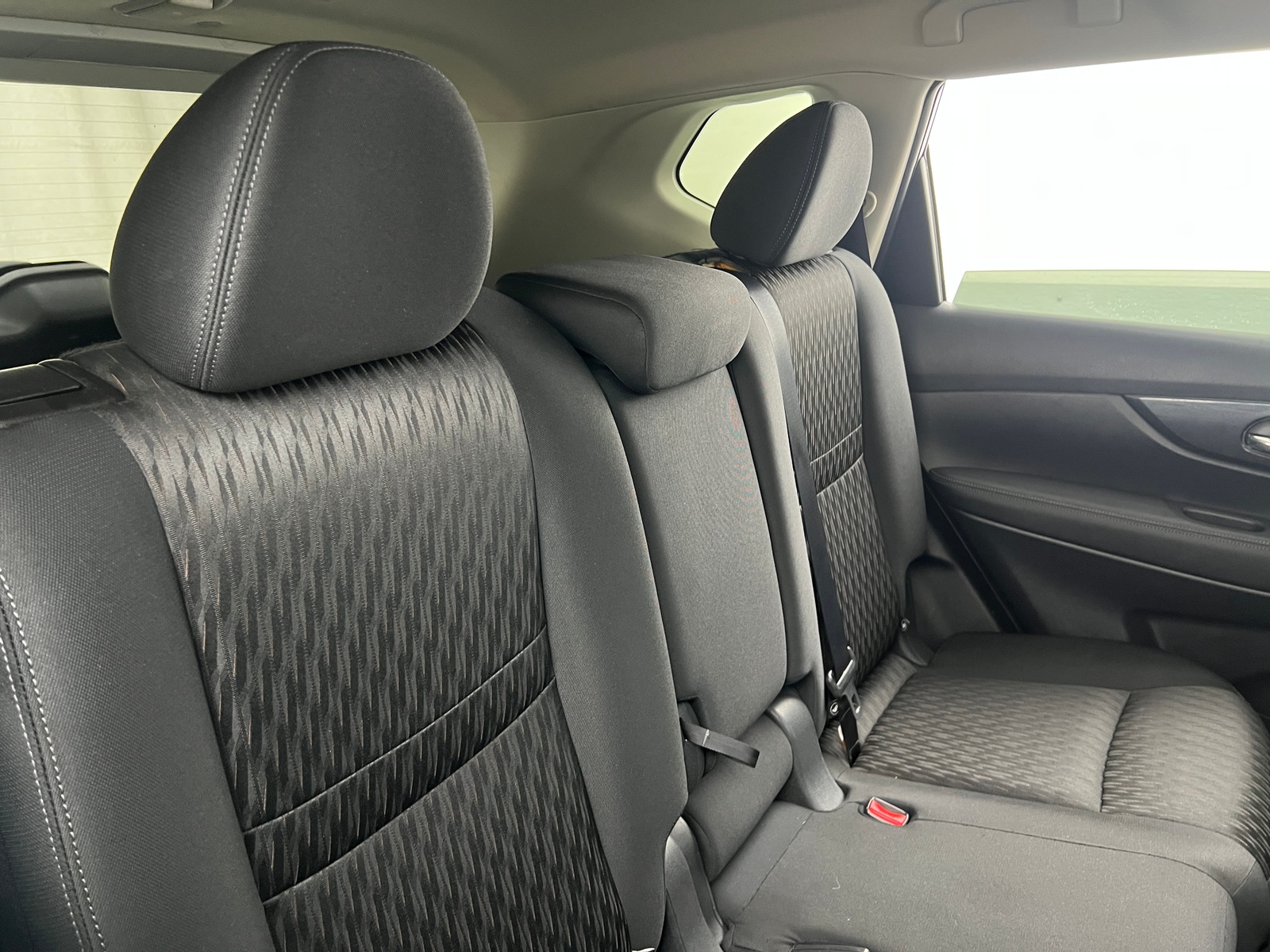 Thumbnail: 2018 Nissan Rogue - 6