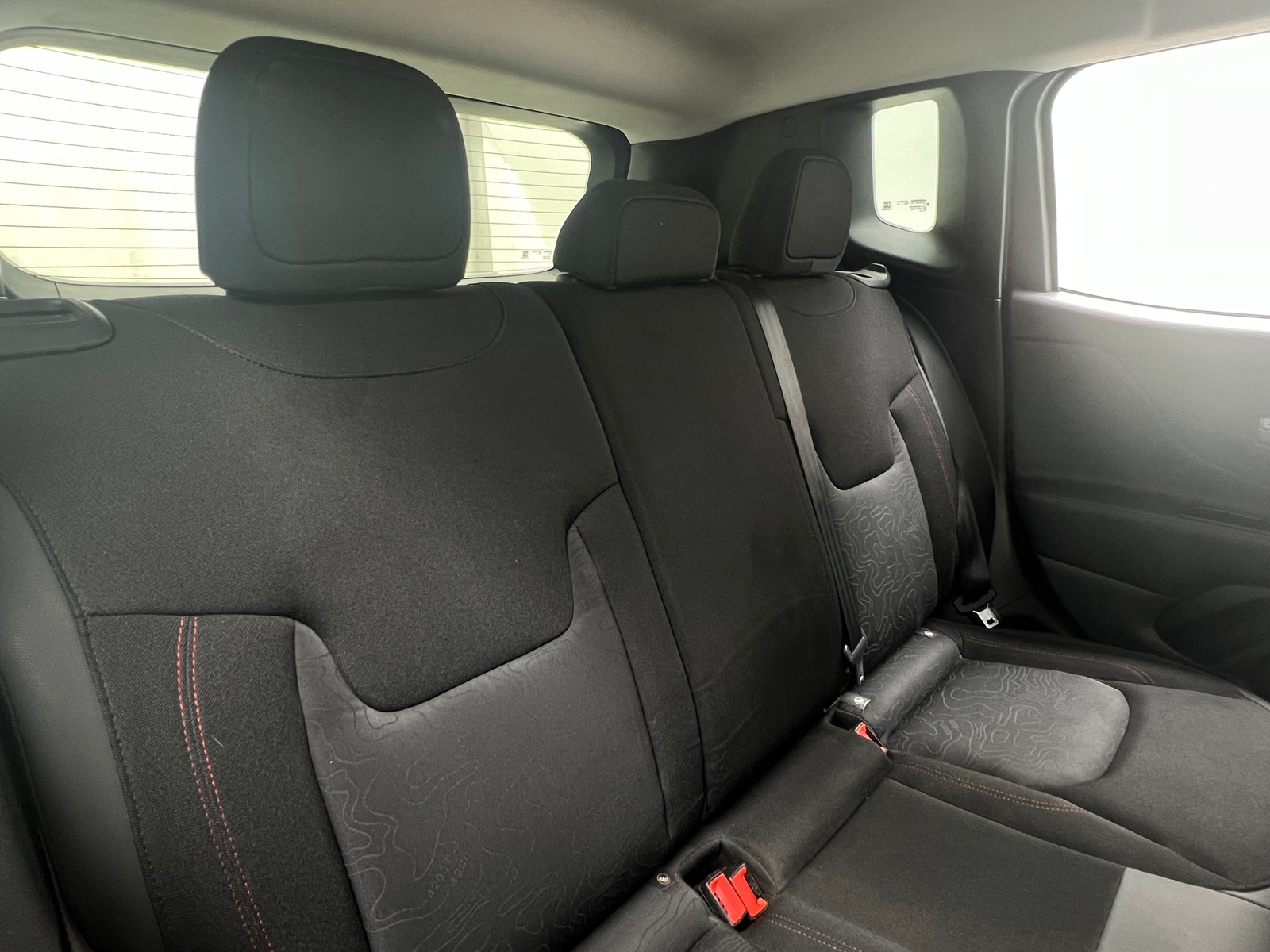 Thumbnail: 2019 Jeep Renegade - 6