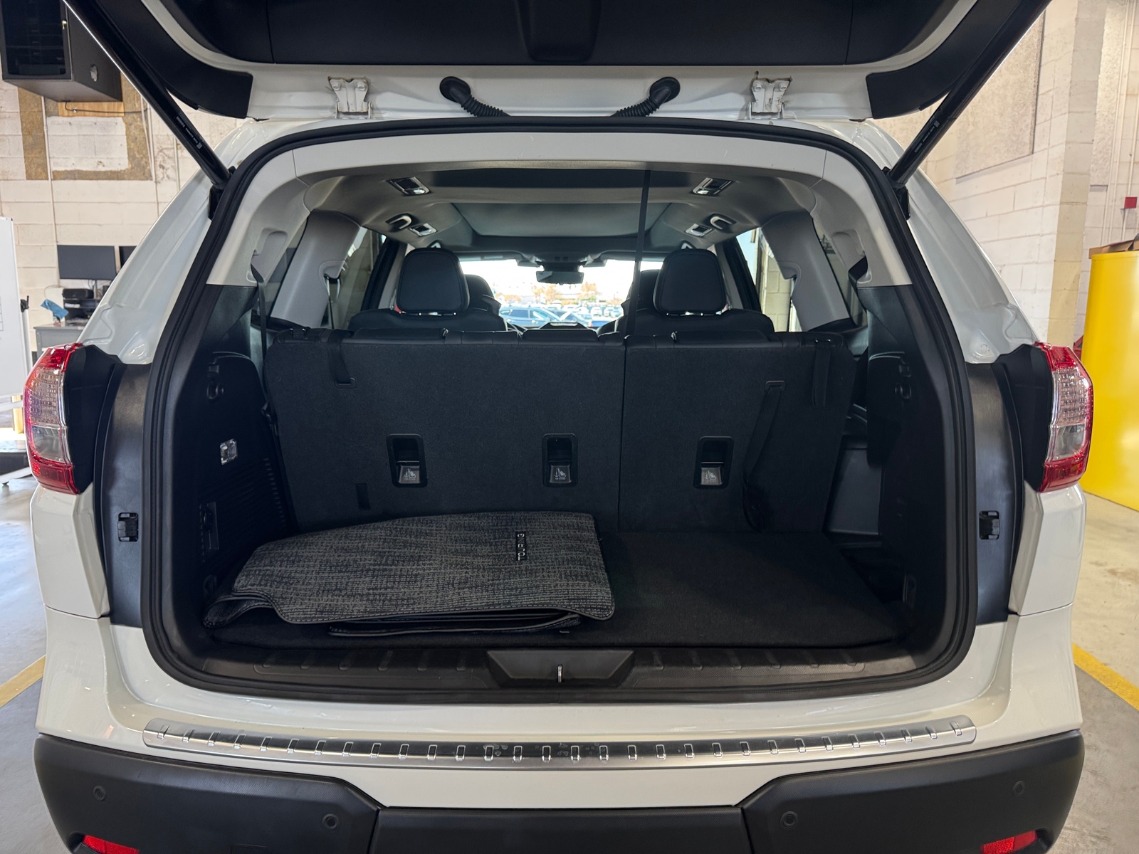 Thumbnail: 2024 Subaru Ascent - 6