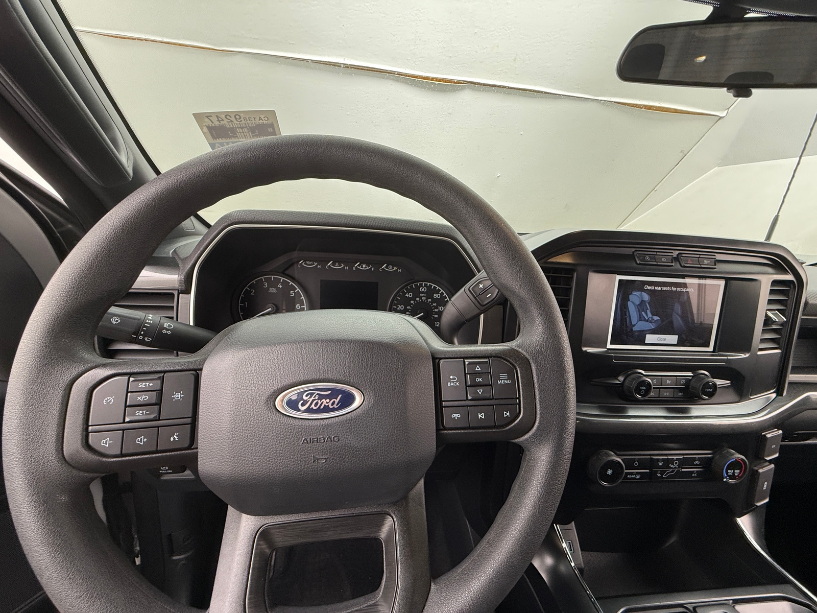Thumbnail: 2023 Ford Econoline - 3