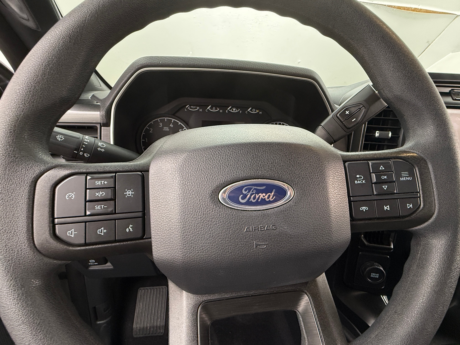 Thumbnail: 2023 Ford Econoline - 5