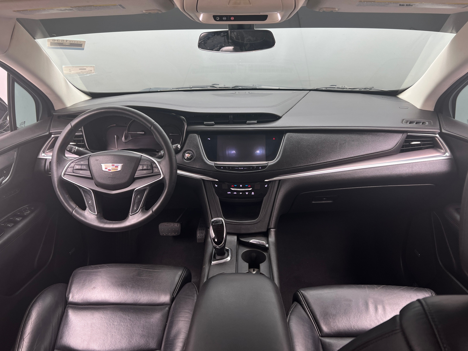 Thumbnail: 2017 Cadillac XT5 - 2