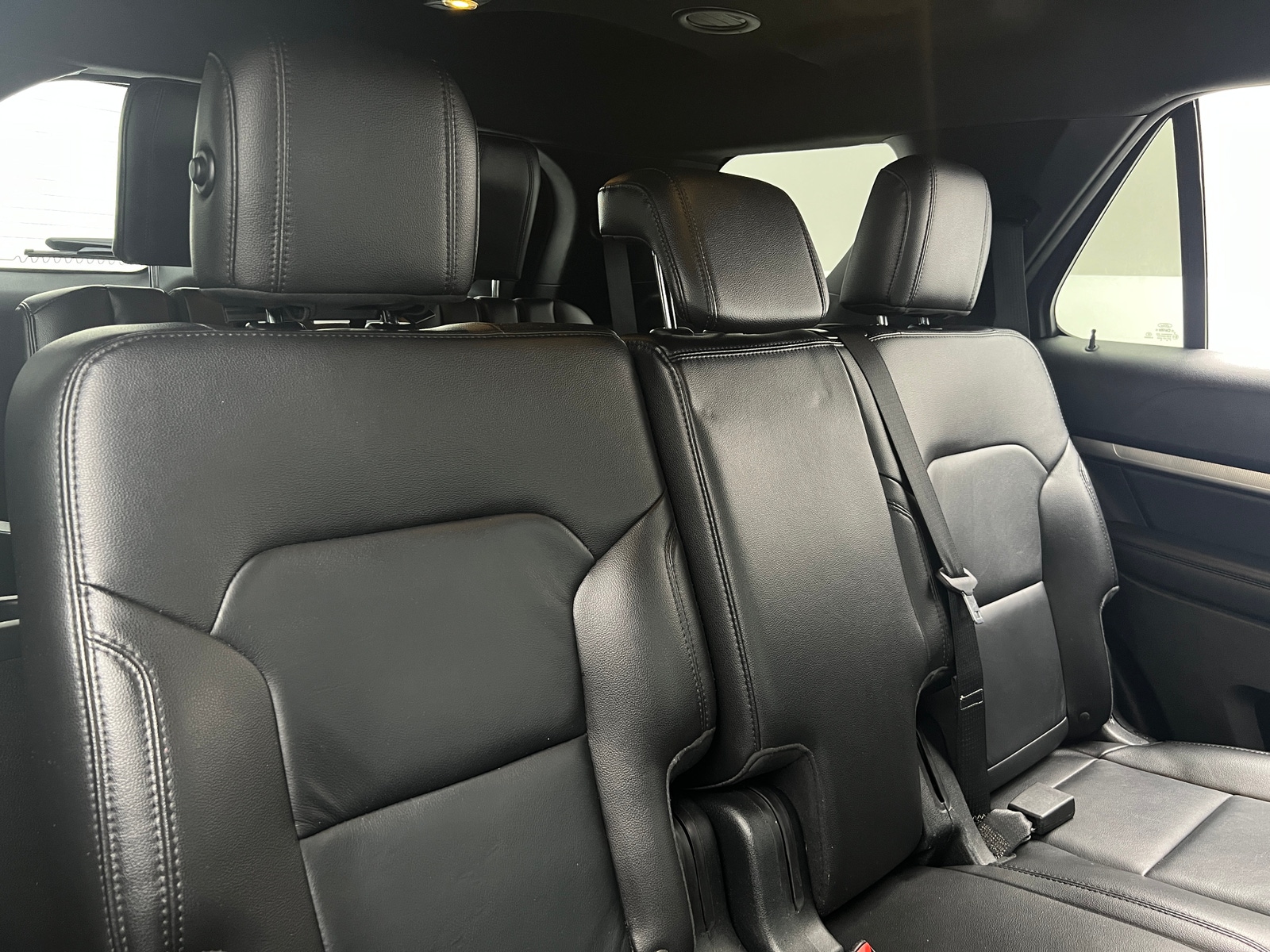 Thumbnail: 2018 Ford Explorer - 6