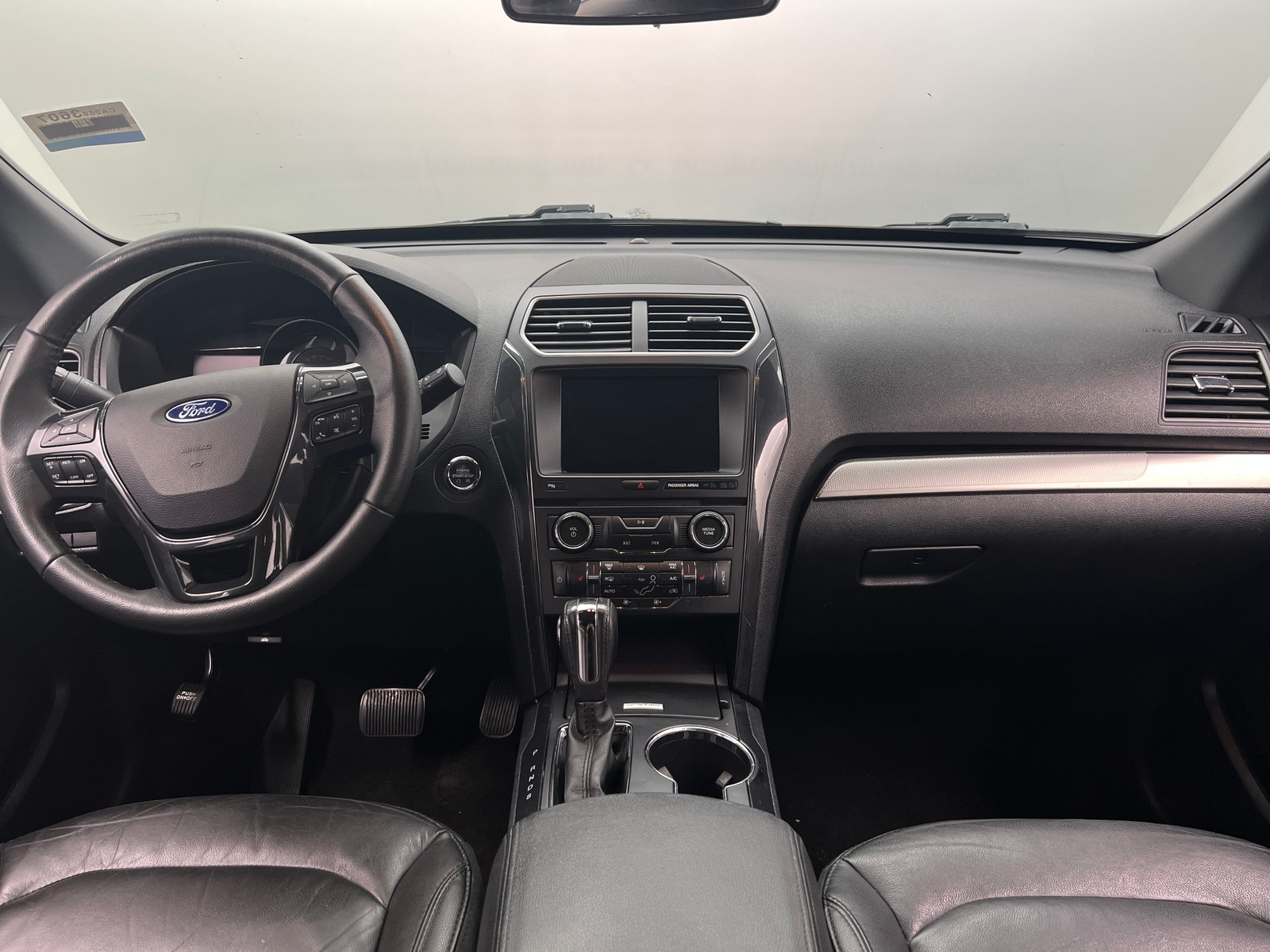 Thumbnail: 2018 Ford Explorer - 3