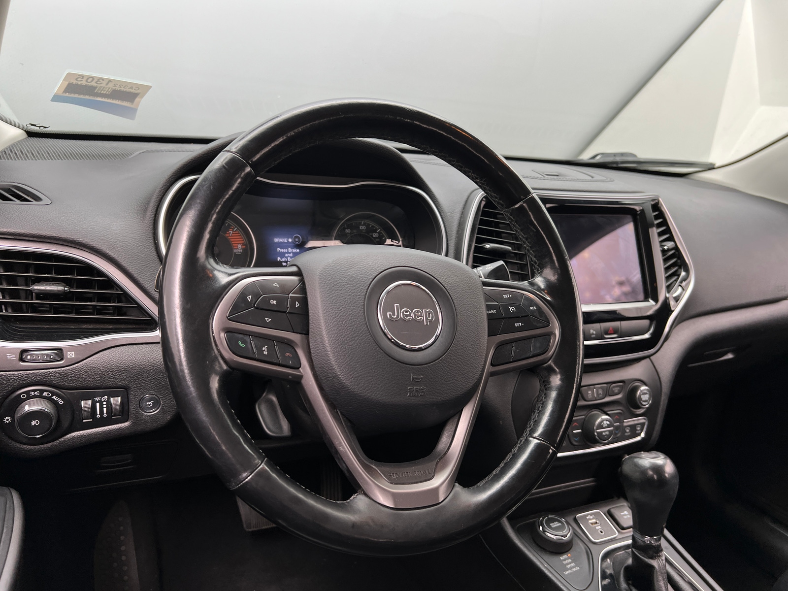 Thumbnail: 2020 Jeep Cherokee - 4