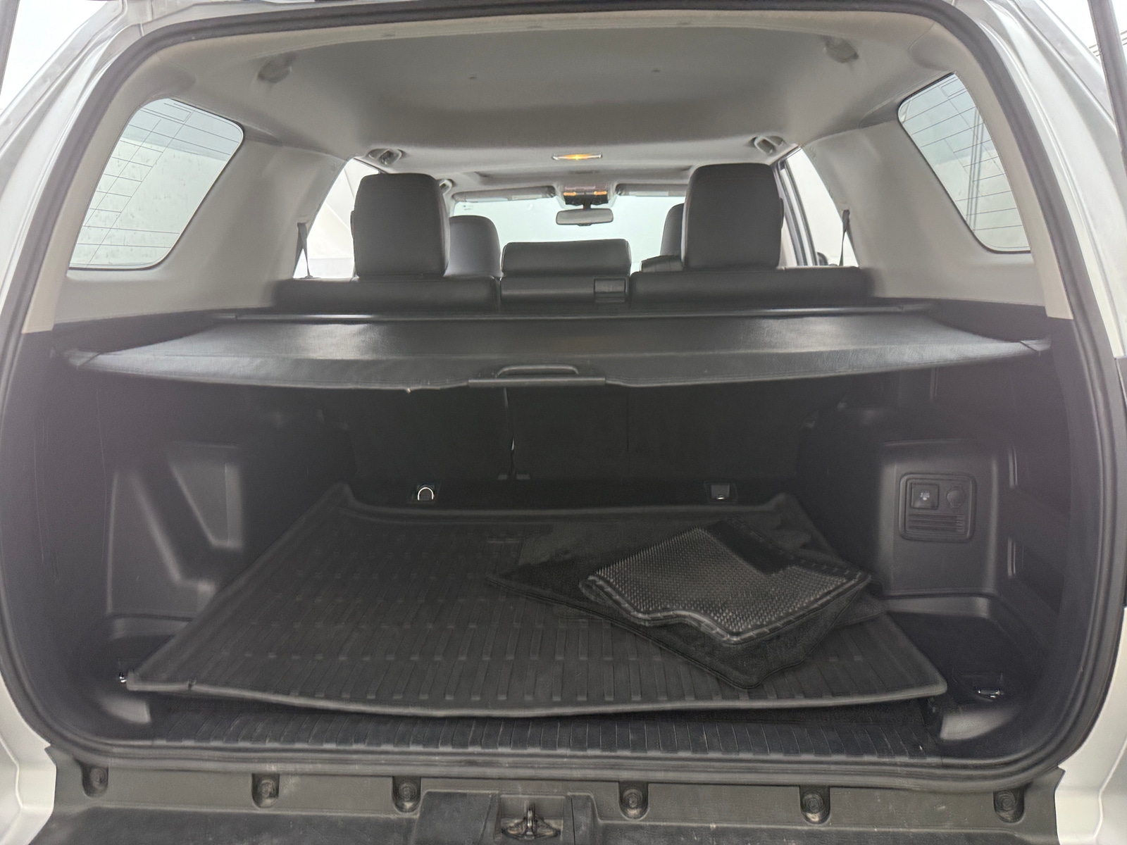 Thumbnail: 2019 Toyota 4Runner - 6
