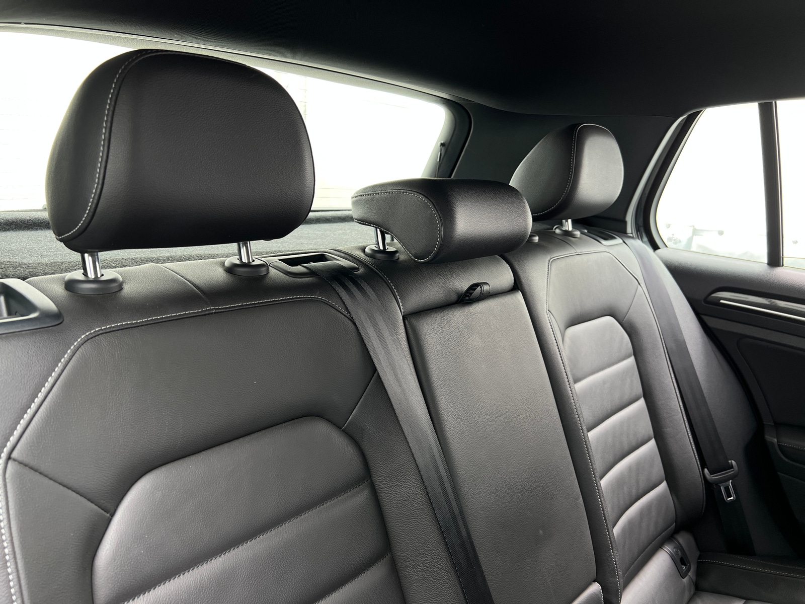 Thumbnail: 2016 Volkswagen Golf - 5