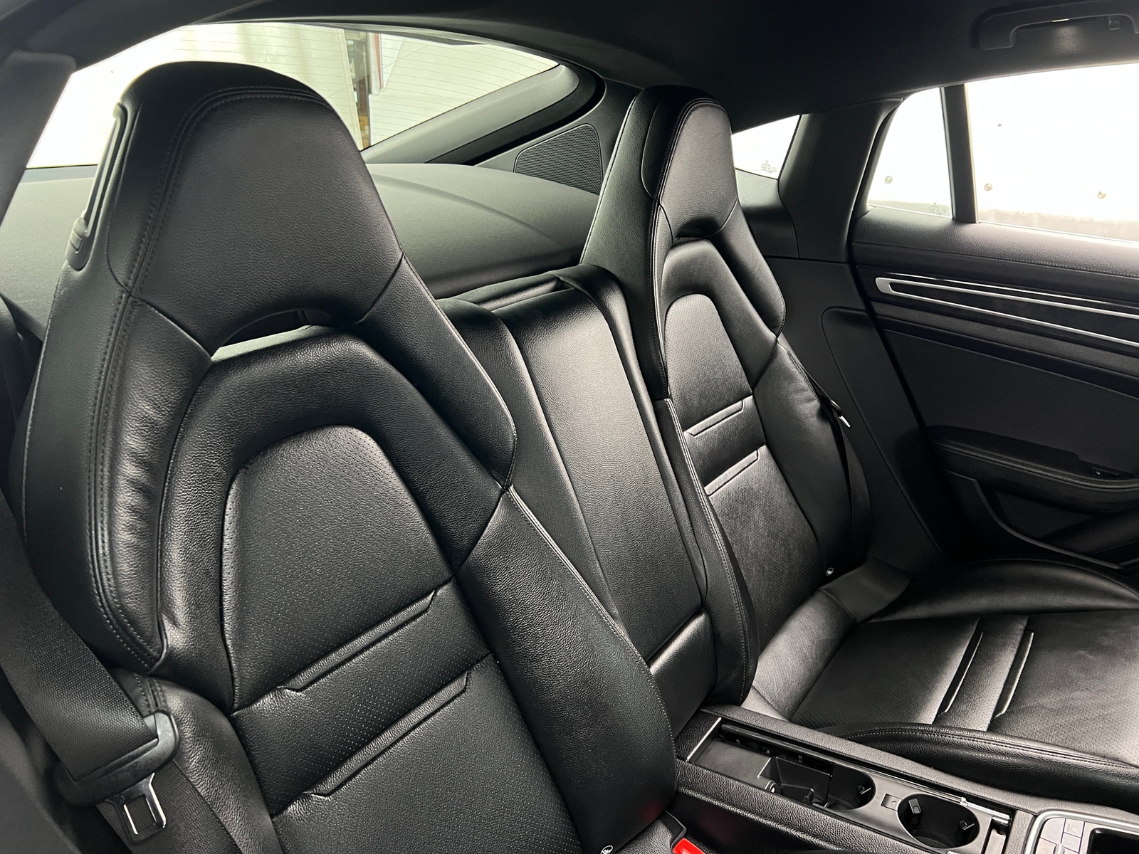 Thumbnail: 2017 Porsche Panamera - 5