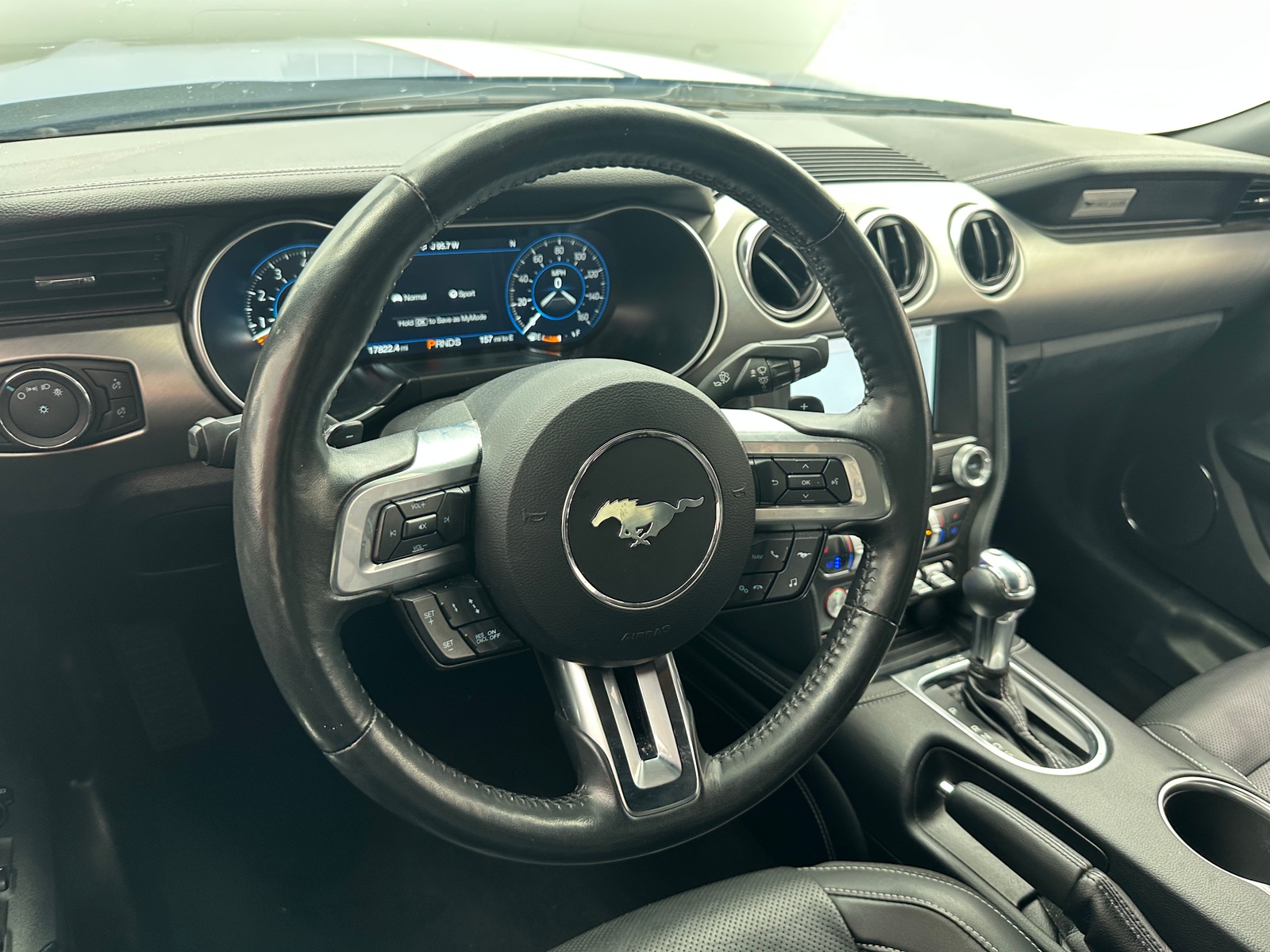 Thumbnail: 2022 Ford Mustang - 4