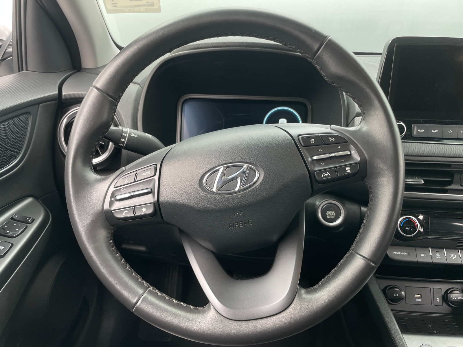 Thumbnail: 2023 Hyundai Kona - 4
