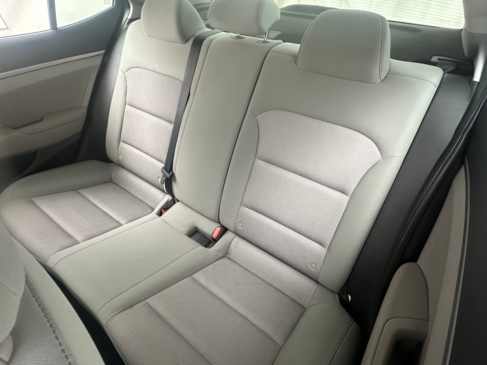Thumbnail: 2017 Hyundai Elantra - 6
