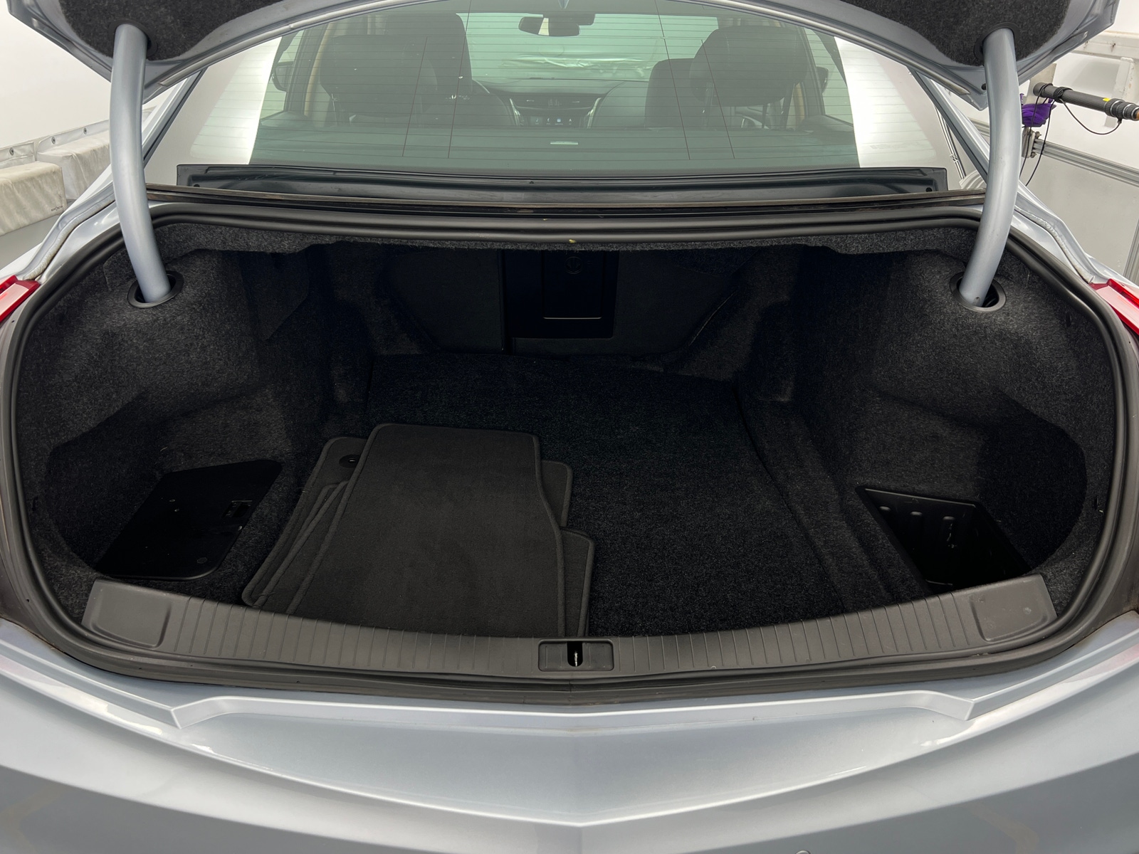 Thumbnail: 2018 Cadillac CTS - 6