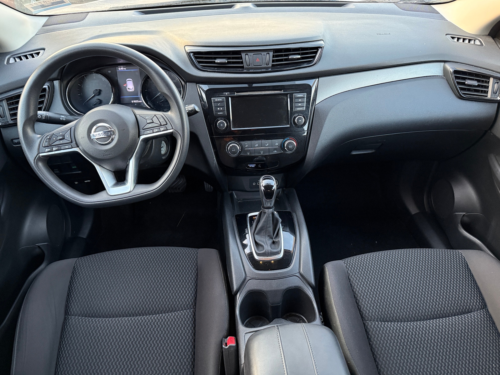Thumbnail: 2019 Nissan Rogue Sport - 3