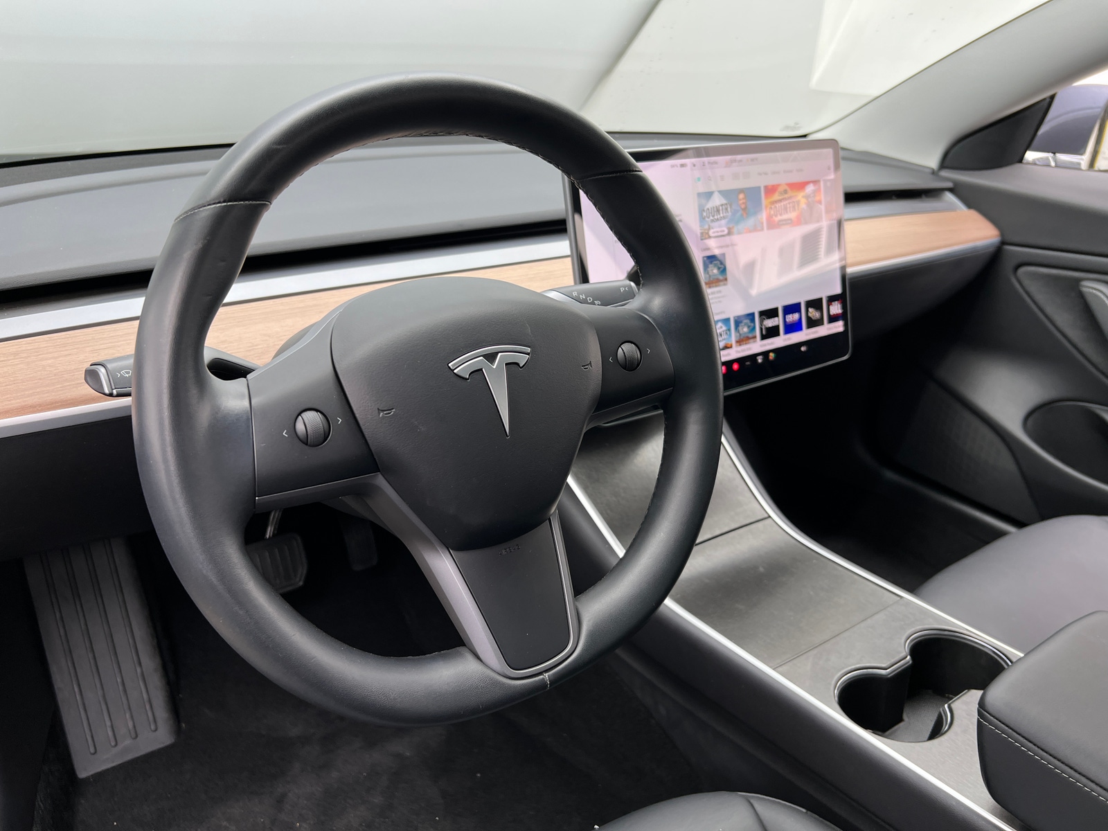 Thumbnail: 2019 Tesla Model 3 - 4